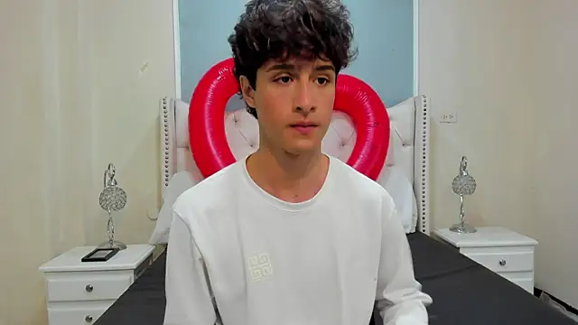 Xam Collen online show from November 26, 6:20 pm