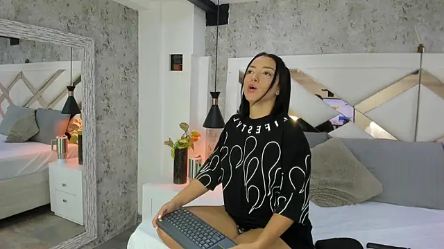 Megan-8 online show from October 14, 4:02 am