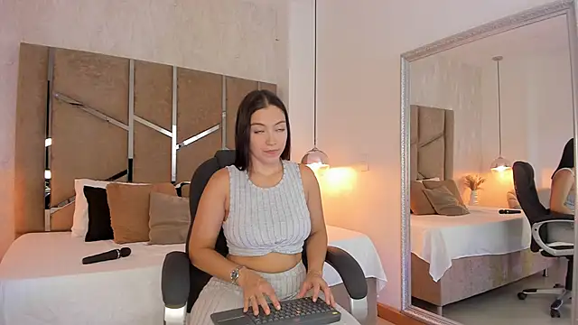 Megan-8 online show from March 1, 7:27 pm