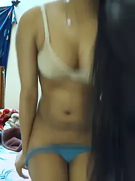 reetika6375 online show from June 21, 9:28 pm