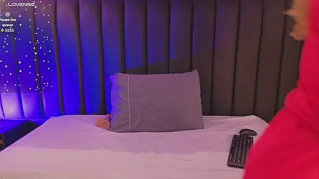 Cristina joy online show from March 14, 11:59 am