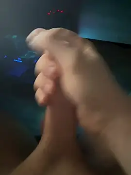 jstntz online show from January 10, 2:13 am