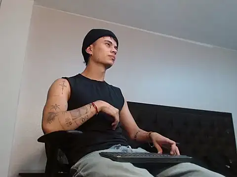 jaico santos online show from September 17, 11:06 pm