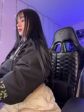 camila1 torres  online show from February 5, 6:01 pm