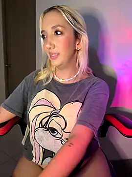 Isa klein online show from October 12, 6:29 pm