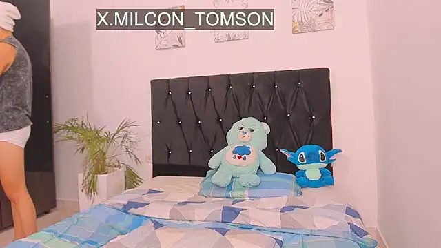 Zacktorres  online show from September 23, 7:50 pm