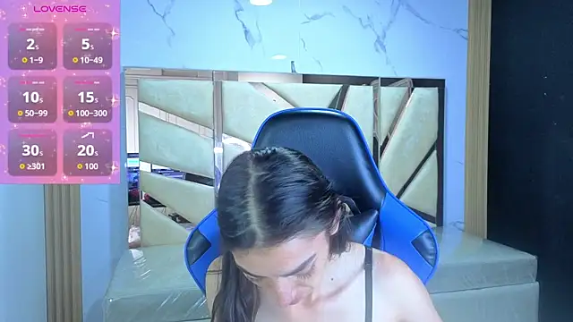 Maily a  online show from February 20, 2:41 am