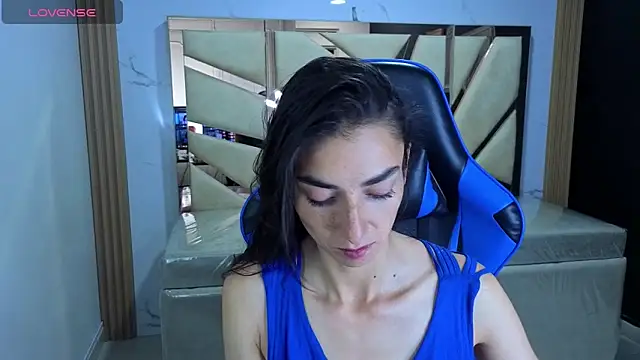 Maily a  online show from March 1, 12:40 pm