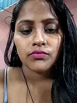 Jasmine Januja online show from May 7, 3:23 am