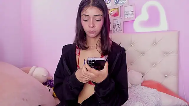 Yuni kim online show from November 6, 3:57 pm