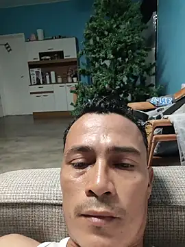 Snapshot of elflacodel25 chatting on November 27, 4:47 am elflacodel25 online show from November 27, 4:47 am