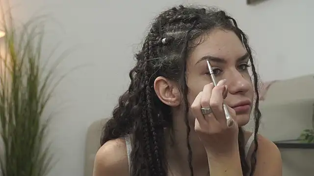 adisson fox online show from November 3, 7:09 am