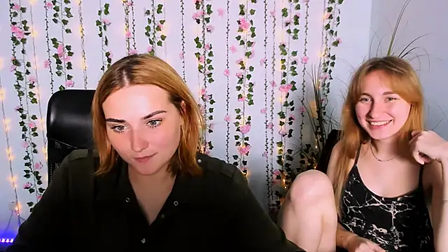 Snapshot of casey_meow_ chatting on September 25, 2:54 pm casey meow online show from September 25, 2:54 pm