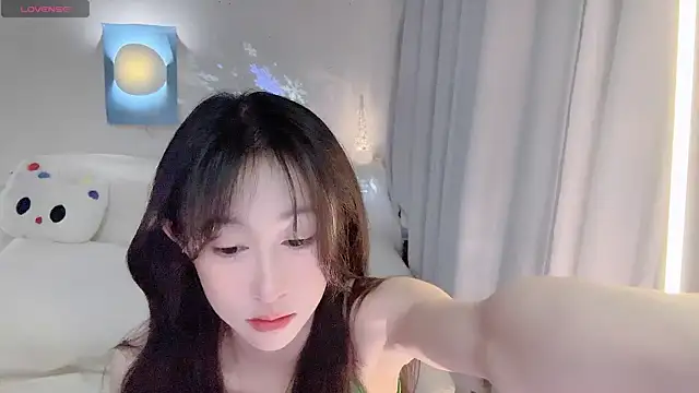 Snapshot of ai-ai-mi chatting on May 16, 9:13 pm ai-ai-mi online show from May 16, 9:13 pm