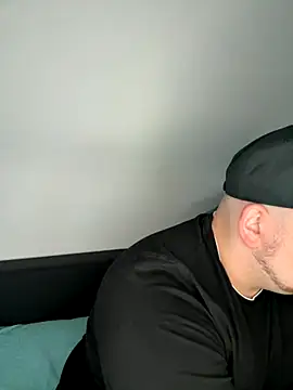 xXLustMolchXx online show from October 5, 4:27 pm