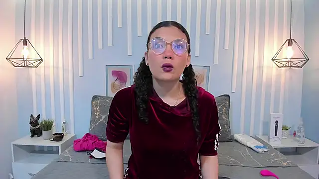 SweetStarr  online show from October 22, 12:49 pm