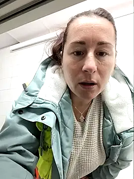 bichota85 online show from February 5, 10:31 am