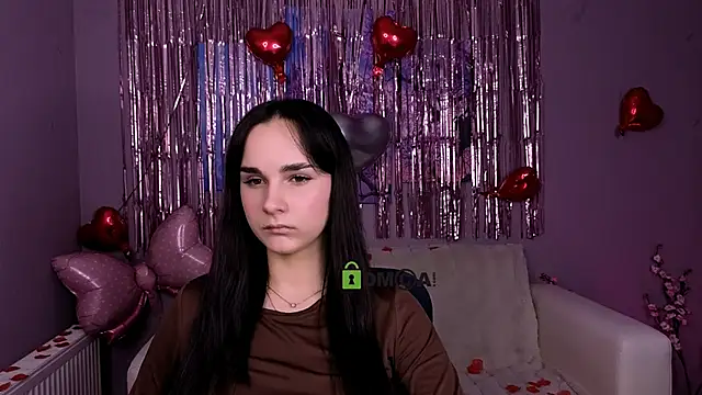 Snapshot of ariana_ross7 chatting on February 12, 10:32 am ariana ross7 online show from February 12, 10:32 am