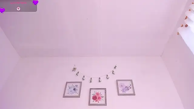 mely rosse  online show from March 18, 12:19 pm