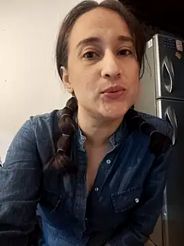 valery506 online show from April 12, 9:42 pm