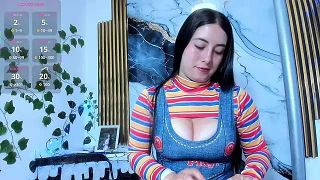 brittanyy20 online show from February 9, 9:46 am