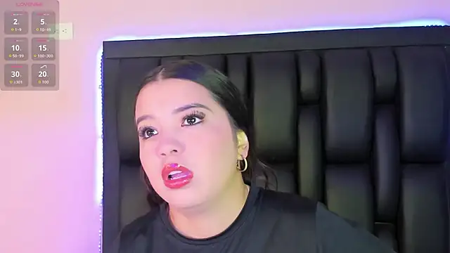 LunaWiill  online show from November 14, 12:15 pm