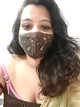 Snapshot of Bhaavyasingh chatting on November 5, 1:33 pm Bhaavyasingh online show from November 5, 1:33 pm