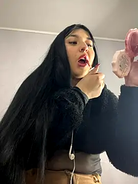 Daphnee-x online show from December 5, 11:41 am