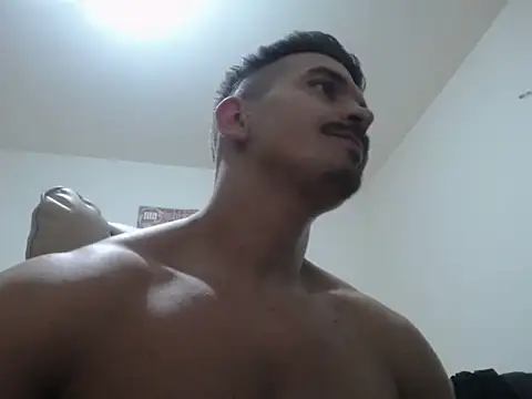 MasterDani001 online show from August 5, 7:38 pm