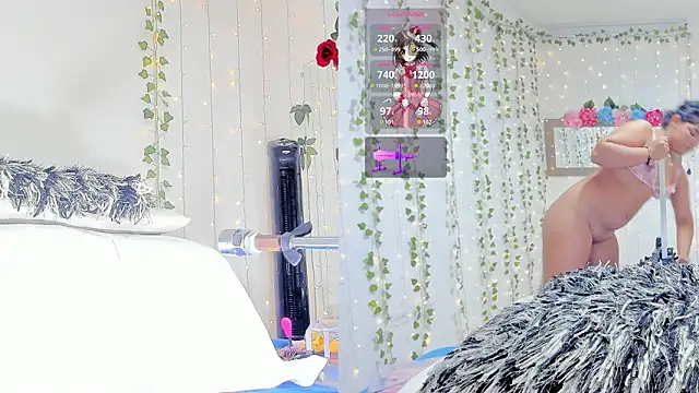 Snapshot of Ashley__Jones__ chatting on February 17, 9:06 am Ashley Jones online show from February 17, 9:06 am