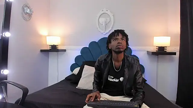 AllexJacob online show from September 19, 12:50 pm