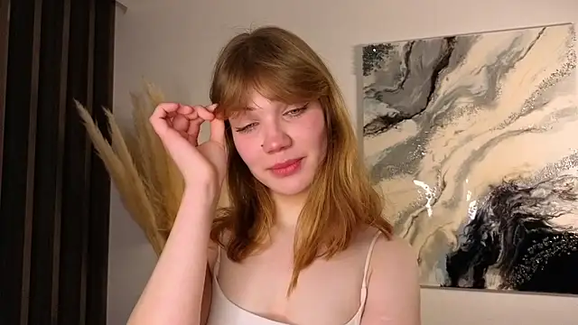 pienaple online show from February 5, 4:06 am