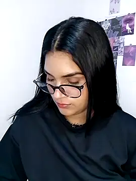 Renata Zoe online show from October 9, 2:20 am