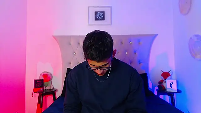 SalvadorFit online show from November 19, 8:31 pm