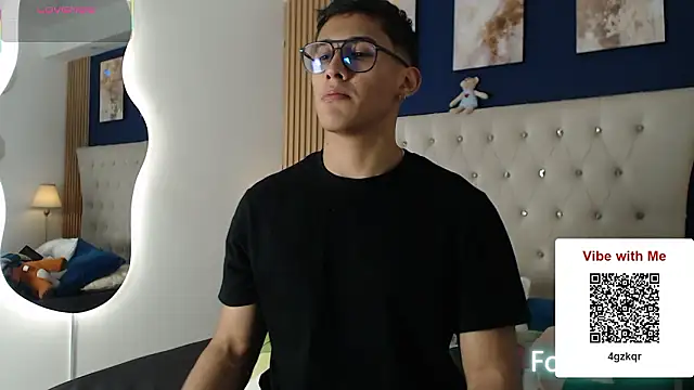 SalvadorFit online show from March 2, 8:04 pm