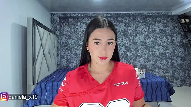 Daniela x19 online show from April 11, 1:10 am