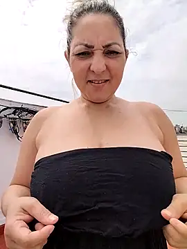 Lunita86 online show from December 22, 2:25 pm