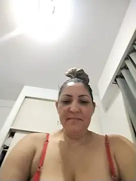 Snapshot of Lunita86 chatting on July 5, 3:23 am Lunita86 online show from July 5, 3:23 am