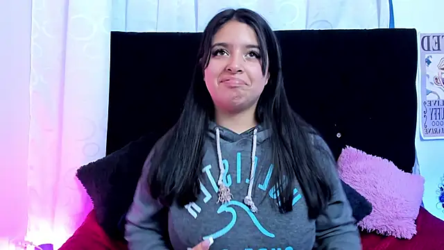 queen salomme online show from January 14, 9:42 pm