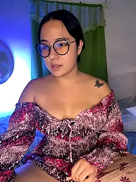 sacha torres02 online show from December 4, 1:48 am