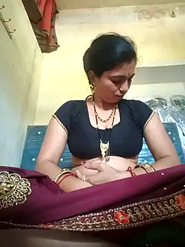 Snapshot of Bhawnahot99 chatting on November 19, 7:08 am Bhawnahot99 online show from November 19, 7:08 am