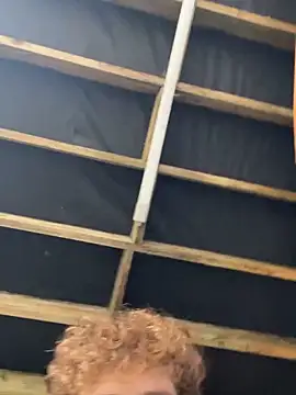 Snapshot of Randy9222 chatting on March 8, 10:41 am Randy9222 online show from March 8, 10:41 am