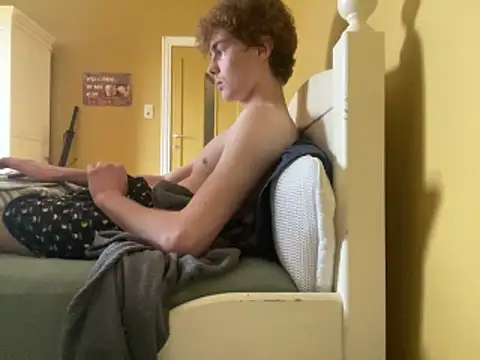 Snapshot of Randy9222 chatting on March 13, 3:51 pm Randy9222 online show from March 13, 3:51 pm