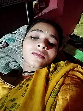 Snapshot of R_Roshni chatting on September 27, 6:24 pm R Roshni online show from September 27, 6:24 pm