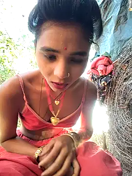 Snapshot of R_Roshni chatting on January 17, 2:16 am R Roshni online show from January 17, 2:16 am