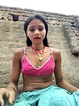 Snapshot of R_Roshni chatting on February 21, 1:39 am R Roshni online show from February 21, 1:39 am