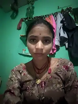 Snapshot of R_Roshni chatting on February 24, 3:54 pm R Roshni online show from February 24, 3:54 pm