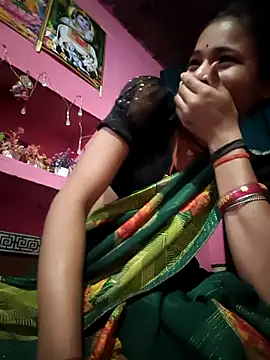 Snapshot of R_Roshni chatting on March 25, 2:45 pm R Roshni online show from March 25, 2:45 pm