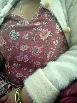 Snapshot of Jeya_thakur chatting on January 18, 7:45 am Jeya thakur online show from January 18, 7:45 am