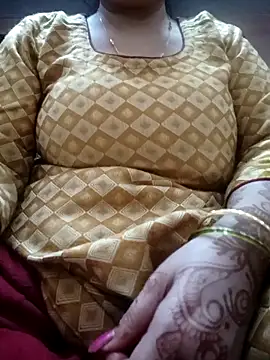 Snapshot of Jeya_thakur chatting on February 22, 7:29 am Jeya thakur online show from February 22, 7:29 am